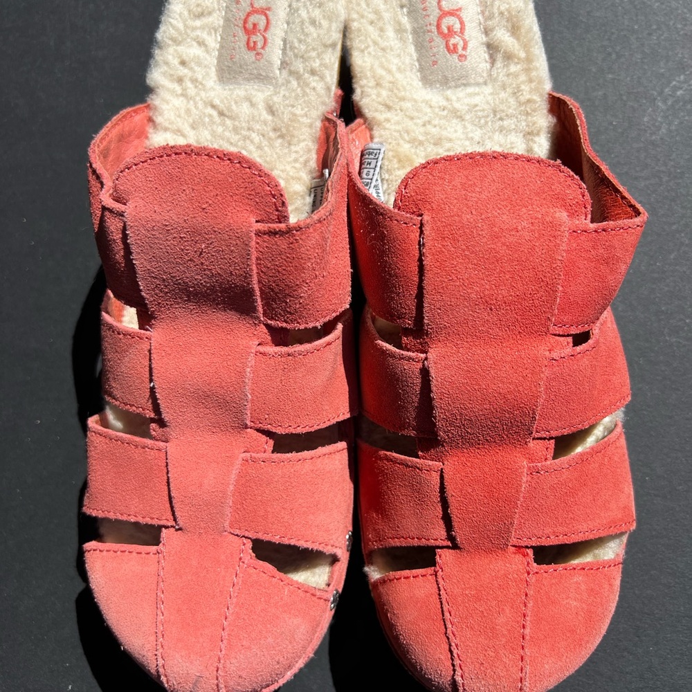 UGG Raspberry Pink Wooden Platform Sheepskin Sandals 9